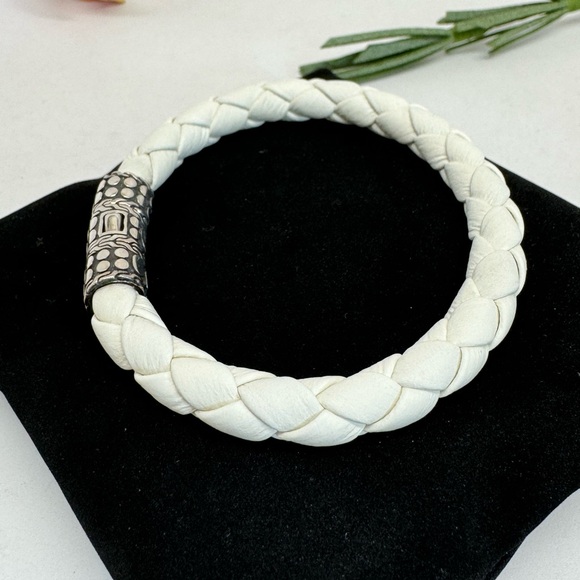 John Hardy Woven White Leather .925 Sterling Silver Dot Clasp Bracelet - Picture 2 of 7